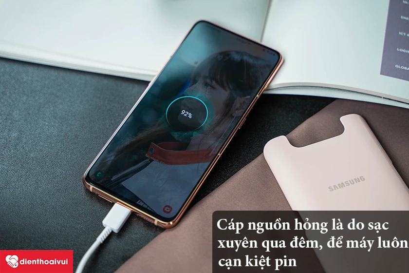 C&aacute;p nguồn hỏng do sạc pin sai c&aacute;ch