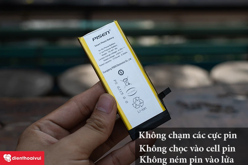 Những cảnh báo khi sử dụng pin iPhone 8 dung lượng cao Pisen