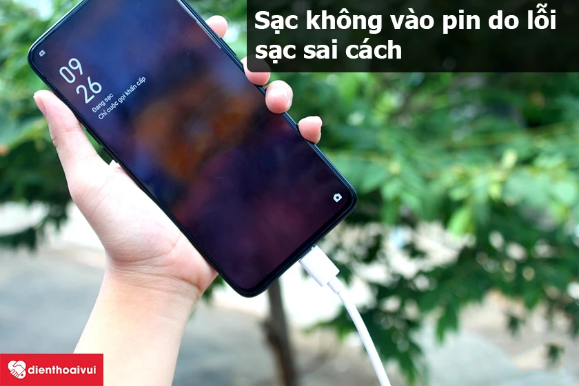 Sạc pin sai c&aacute;ch