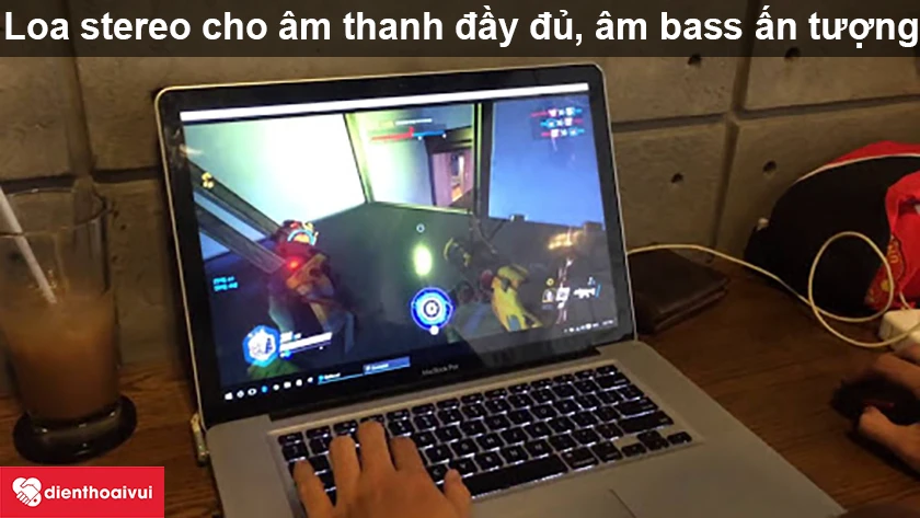 Macbook Pro 2012 &ndash; Loa stereo cho &acirc;m thanh đầy đủ, r&otilde; r&agrave;ng, &acirc;m bass mạnh mẽ