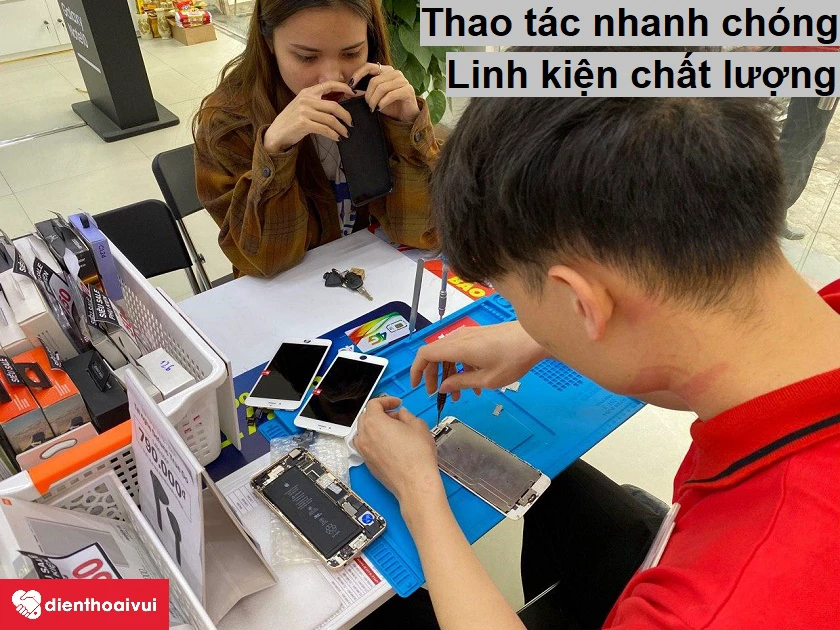 Thay m&agrave;n h&igrave;nh Huawei Honor 10 gi&aacute; tốt, uy t&iacute;n, nhanh ch&oacute;ng tại Điện Thoại Vui