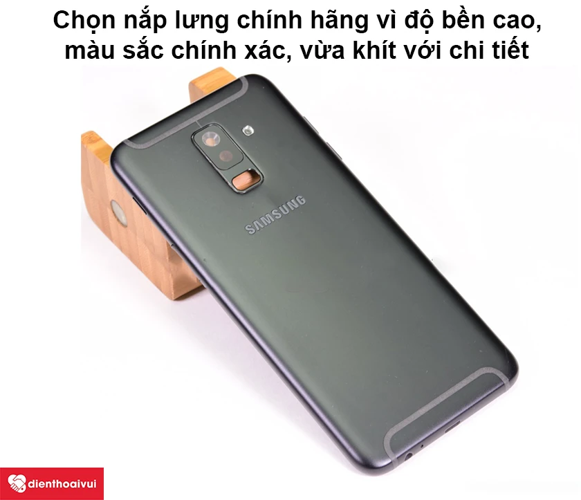 N&ecirc;n thay nắp lưng Samsung Galaxy A6 Plus 2018 ch&iacute;nh h&atilde;ng