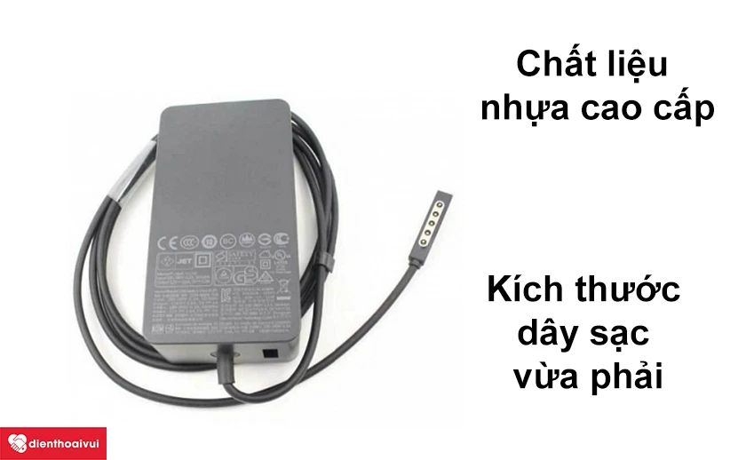 Chất liệu nhựa cao cấp, k&iacute;ch thước d&acirc;y sạc vừa phải