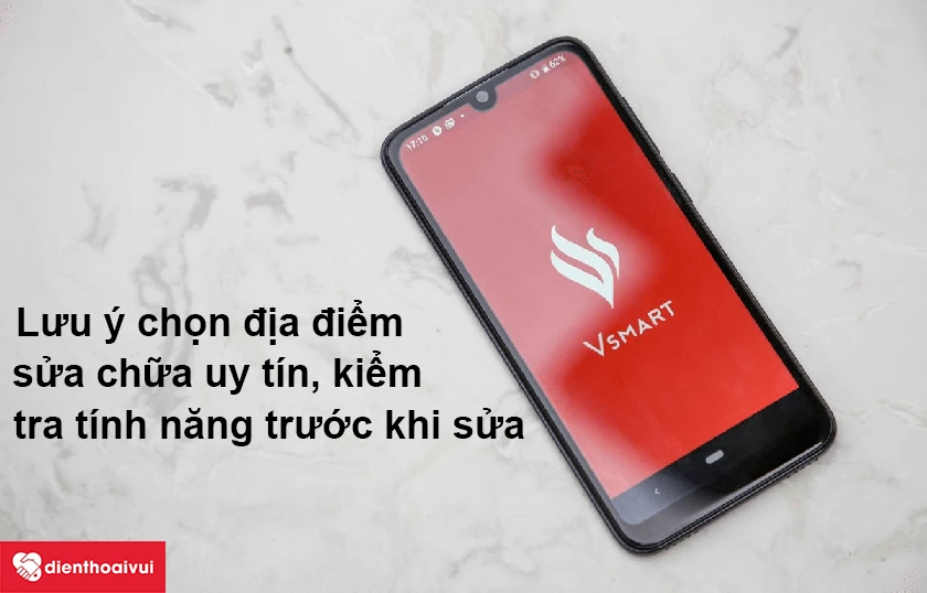 Những điều cần biết trước khi quyết định thay k&iacute;nh cảm ứng