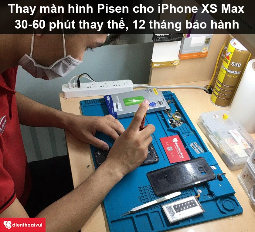 Thay m&agrave;n h&igrave;nh Pisen cho iPhone XS Max đến ngay Điện Thoại Vui