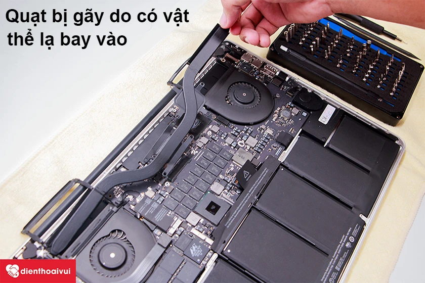Xử l&yacute; lỗi quạt Macbook Pro 2013 như thế n&agrave;o mới hiệu quả
