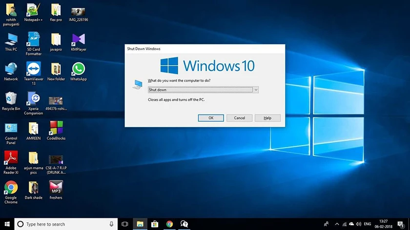Tắt nguồn bằng tổ hợp ph&iacute;m Alt + F4