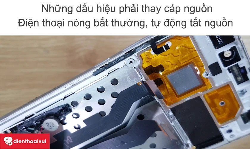 Những dấu hiệu cho thấy bạn cần phải thay c&aacute;p nguồn Xiaomi