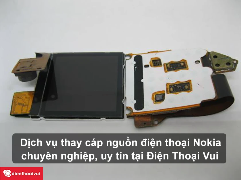 Dịch vụ thay c&aacute;p nguồn điện thoại Nokia chuy&ecirc;n nghiệp, uy t&iacute;n tại Điện Thoại Vui