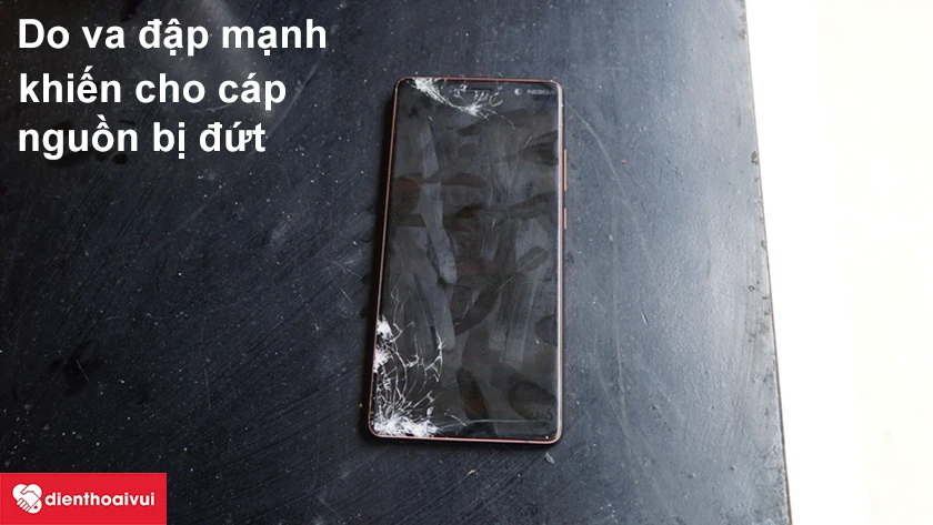 Nguy&ecirc;n nh&acirc;n dẫn đến d&acirc;y c&aacute;p nguồn điện thoại Nokia bị đứt, bị hỏng