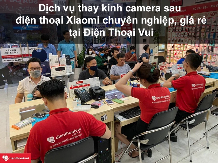 Dịch vụ thay k&iacute;nh camera sau điện thoại Xiaomi chuy&ecirc;n nghiệp, gi&aacute; rẻ tại Điện Thoại Vui