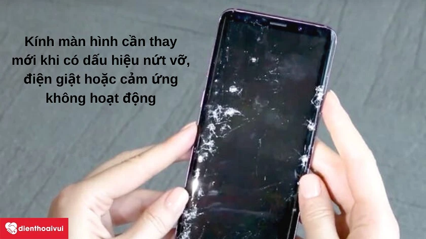 Dấu hiệu cần thay kính
