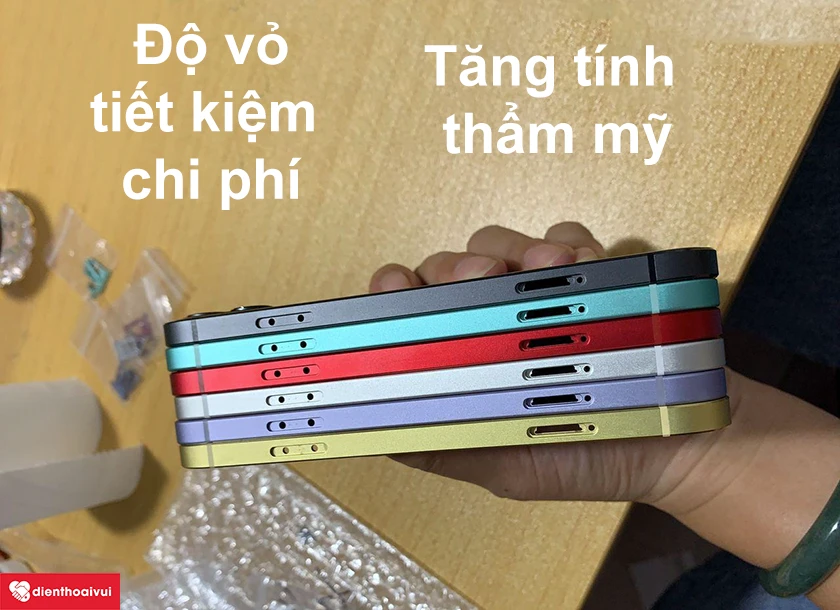 Khi vỏ iPhone XR bị hư n&ecirc;n thay vỏ hay độ bỏ iPhone 12