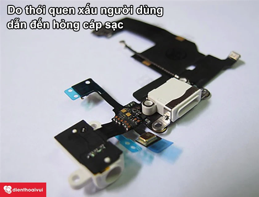 Những điều cần lưu &yacute; khi c&aacute;p sạc iPhone 12 Pro bị hỏng