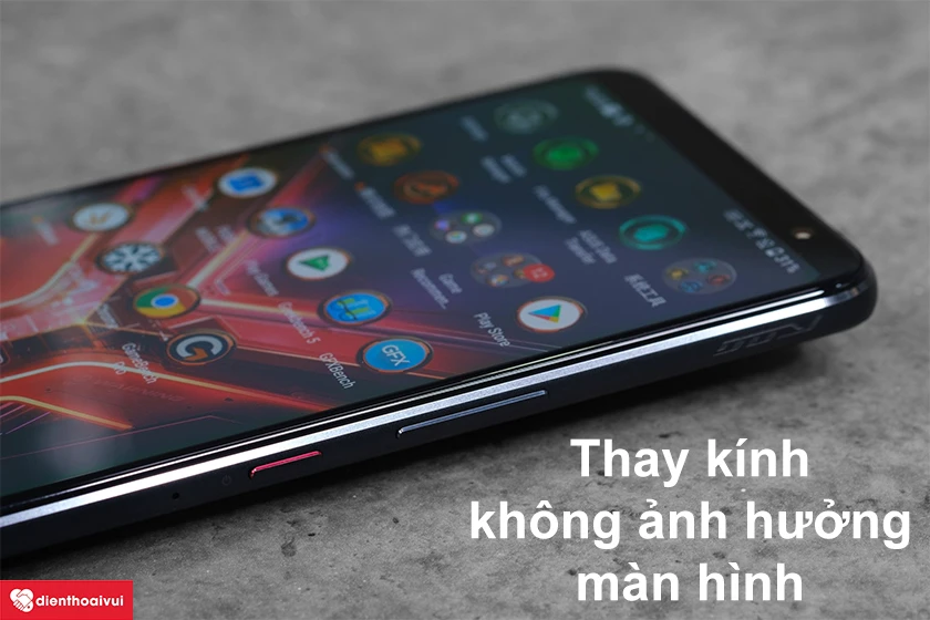 Thay mặt k&iacute;nh c&oacute; l&agrave;m hư m&agrave;n h&igrave;nh kh&ocirc;ng? Lưu &yacute; khi thay k&iacute;nh