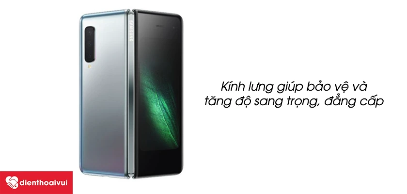 Vai tr&ograve; của mặt k&iacute;nh lưng Samsung Galaxy Fold