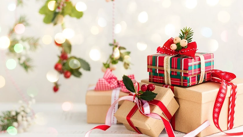 Lễ gi&aacute;ng sinh 2021 tặng qu&agrave; g&igrave;? Sale Noel khủng tại Điện Thoại Vui