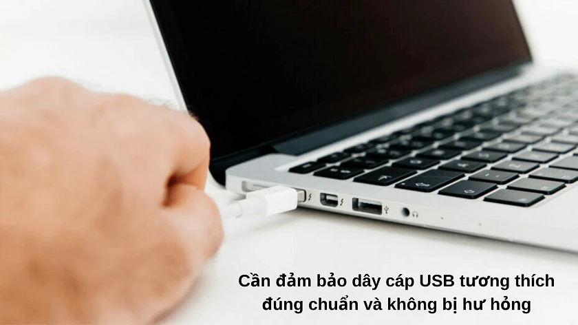 Cách khắc phục l&ocirc;̃i MacBook kh&ocirc;ng nh&acirc;̣n USB boot