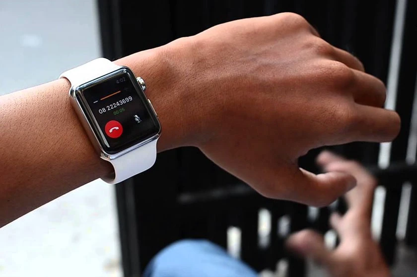 Lỗi Apple Watch kh&ocirc;ng b&aacute;o cuộc gọi đến, nguy&ecirc;n nh&acirc;n do đ&acirc;u?