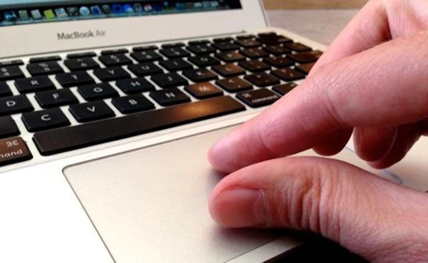 cách sử dụng touchpad trên macbook với rotate