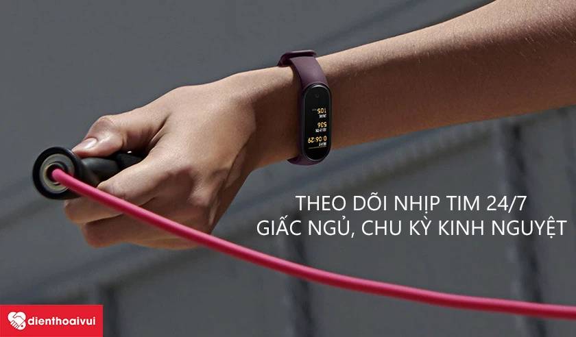 Hỗ trợ theo dõi sức khỏe, tập luyện với 6 môn thể thao tích sẵn