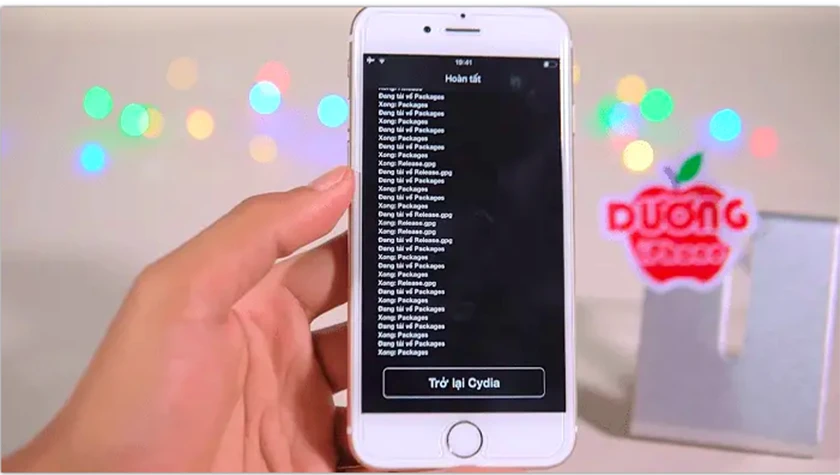 nhấn chọn Trở lại Cydia - c&aacute;ch mở bong b&oacute;ng chat messenger tr&ecirc;n iphone