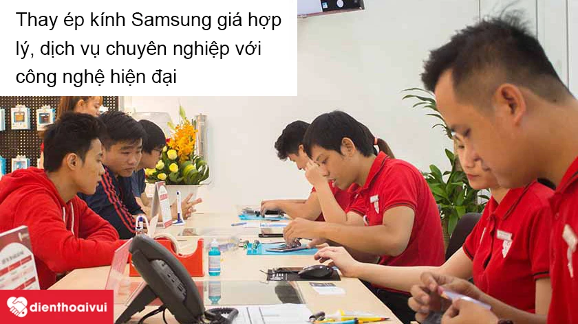 Thay &eacute;p k&iacute;nh Samsung Galaxy A02s uy t&iacute;n, chất lượng tại Điện Thoại Vui