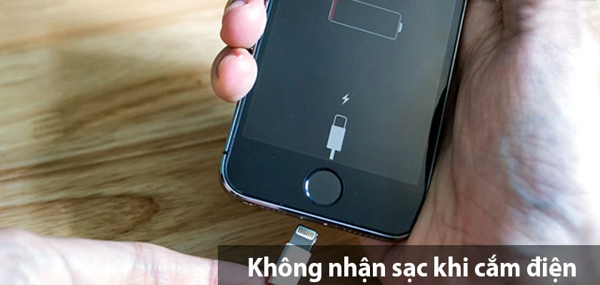 Dấu hiệu hỏng ch&acirc;n sạc điện thoại bị hư hỏng