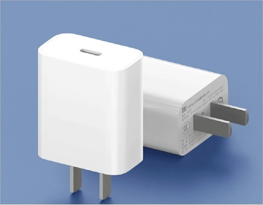 Kiểm tra củ sạc khi c&oacute; lỗi điện thoại xiaomi sạc kh&ocirc;ng v&agrave;o pin, sạc chậm, kh&ocirc;ng nhận sạc