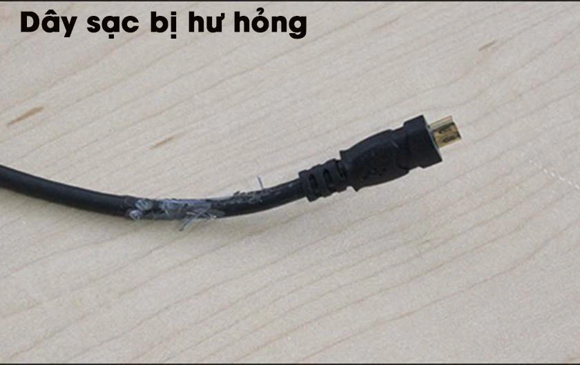 Lỗi sạc nhanh Xiaomi biểu hiện như thế nào? Nguyên nhân