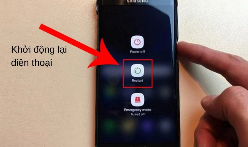 Khởi động lại thiết bị