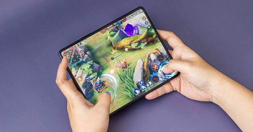 Về Samsung Galaxy Z Fold 3