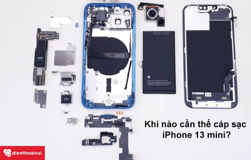 Thay c&aacute;p sạc iPhone 13 mini