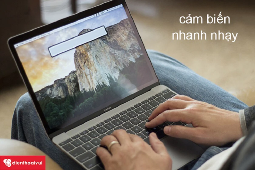 thay bàn phím Macbook 12 inch 2015