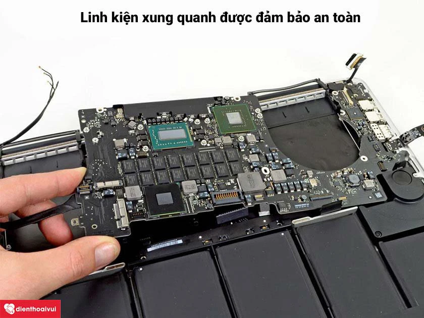 Thay mainboard ch&iacute;nh h&atilde;ng MacBook Pro 2016 (4 TBT3), 13 inch c&oacute; t&aacute;c dụng g&igrave;?