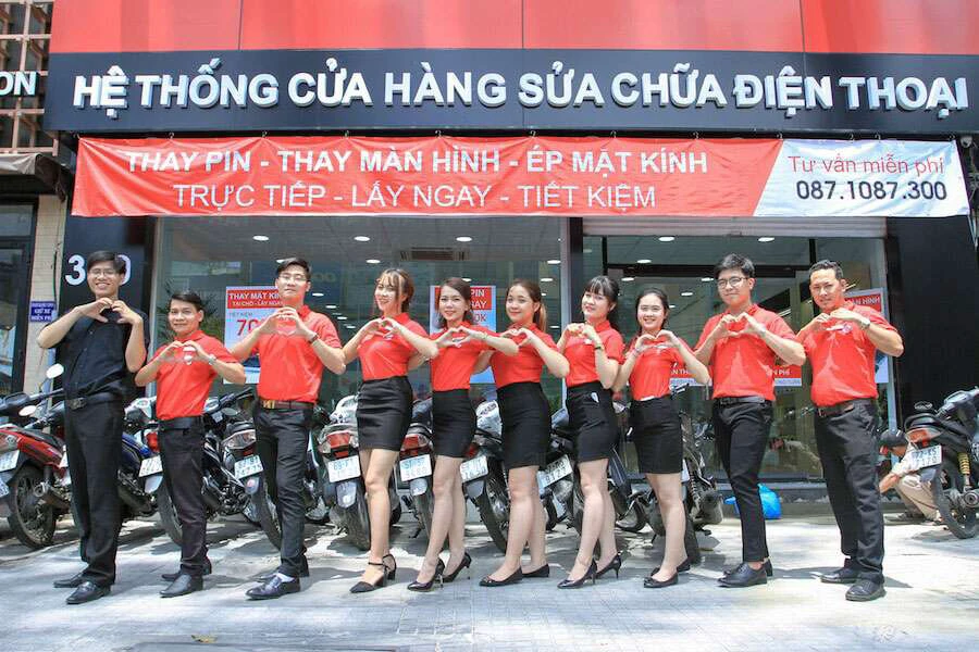 thay pin điện thoại h&agrave; nội
