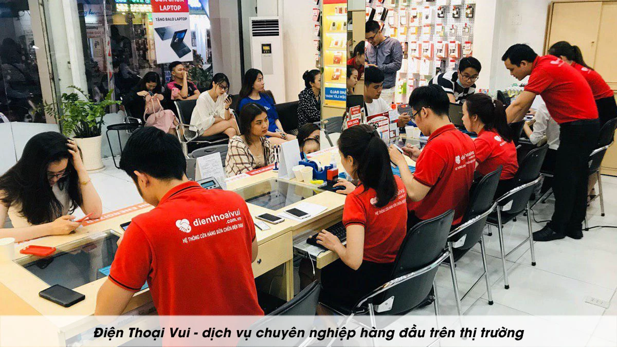 Điện Thoại Vui kh&aacute;ch h&agrave;ng sẽ được trải nghiệm dịch vụ v&ocirc; c&ugrave;ng chuy&ecirc;n nghiệp