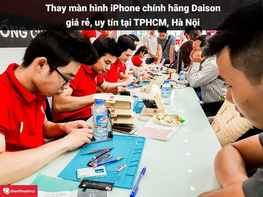 Dịch vụ thay màn hình iPhone 13 mini chính hãng Daison giá rẻ, uy tín tại TPHCM, Hà Nội