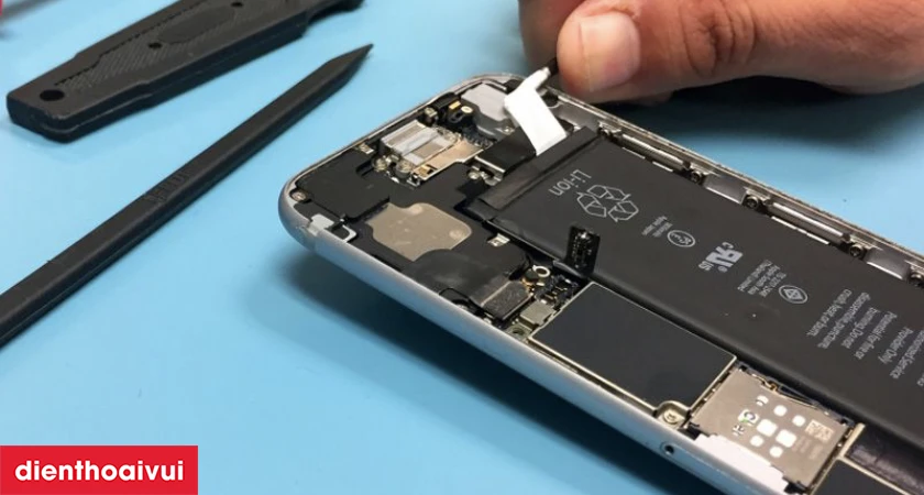 Thay pin iPhone 6 ch&iacute;nh h&atilde;ng Orizin dung lượng cực đại