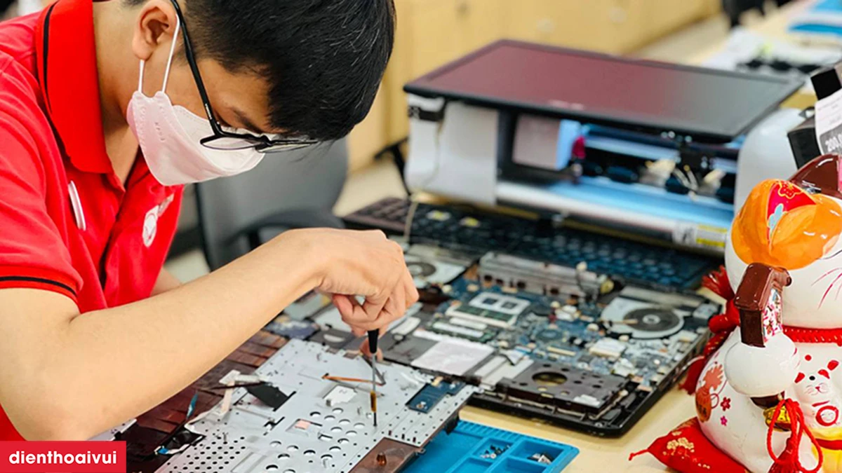 Thay quạt laptop ASUS ROG G73S