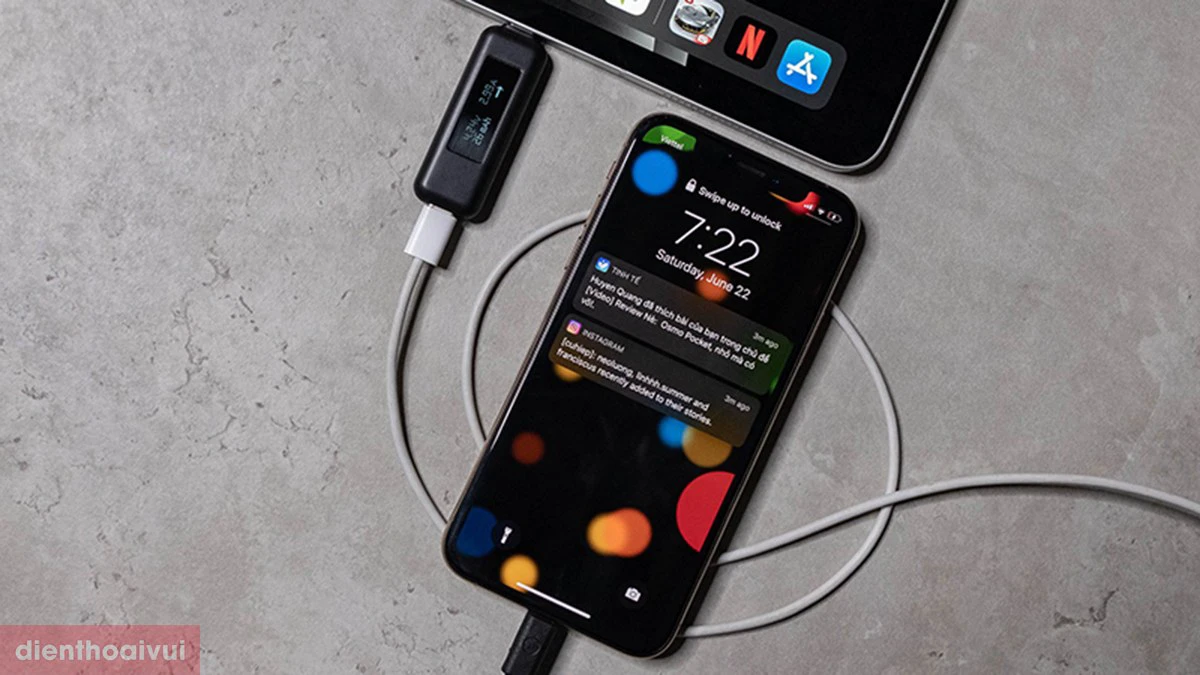 Thay pin iPhone X dung lượng chuẩn ch&iacute;nh h&atilde;ng Daison