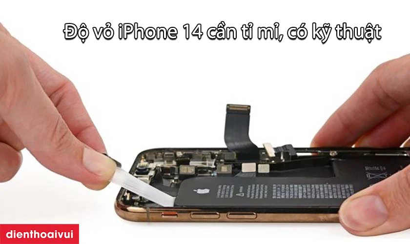 Độ vỏ iPhone đ&ograve;i hỏi phải c&oacute; kỹ thuật