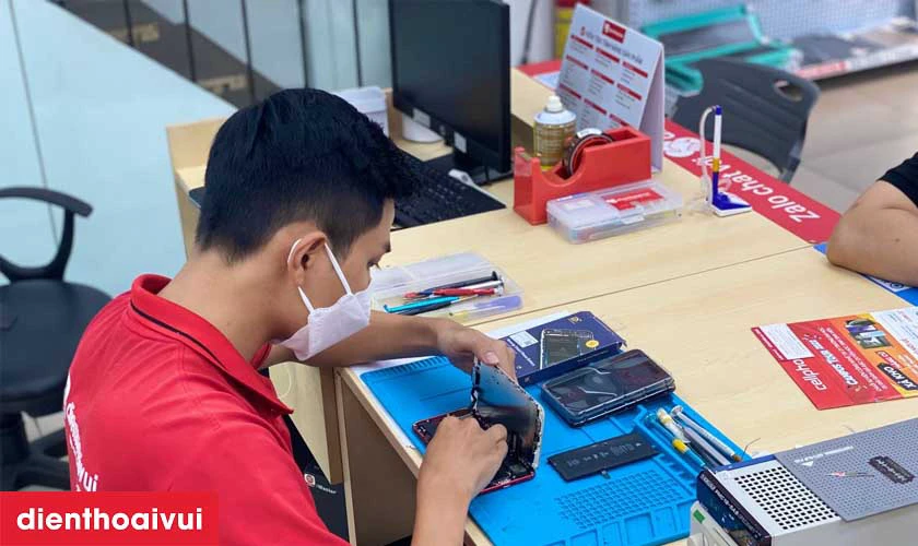 Dịch vụ độ vỏ iPhone l&ecirc;n 14 uy t&iacute;n tại Điện Thoại Vui