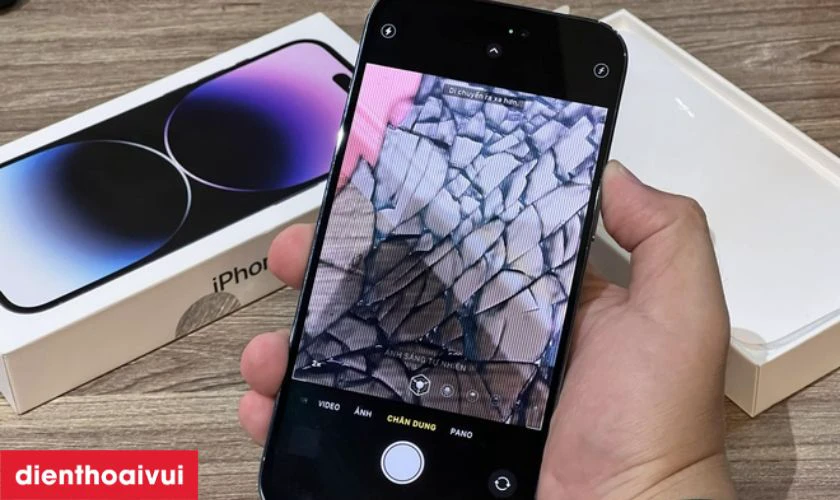 dấu hiệu cần thay camera sau cho iphone 14 pro