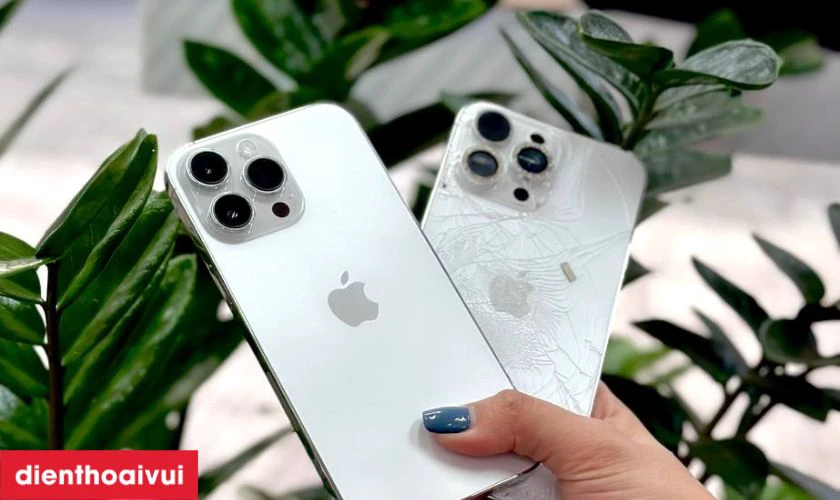 dịch vụ thay k&iacute;nh lưng iphone 14 pro max