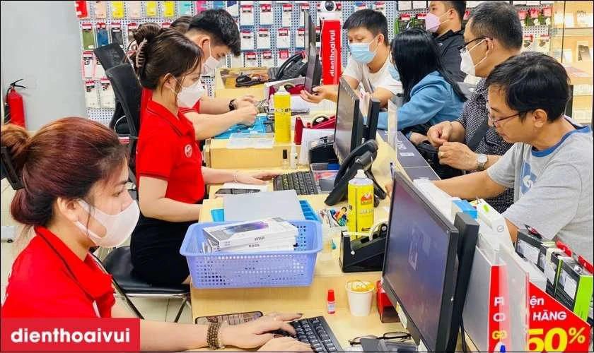 mua iphone 11 pro 256gb cũ đẹp tại ĐTV