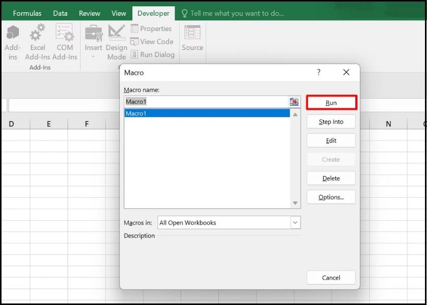 nhấn v&agrave;o run để chạy macro trong excel