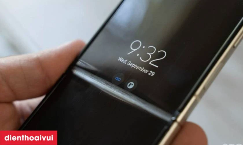 biểu hiện m&agrave;n h&igrave;nh samsung bị hỏng