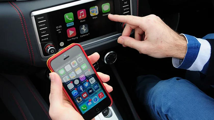 vào mục carplay và nhấn vào xe của bạn