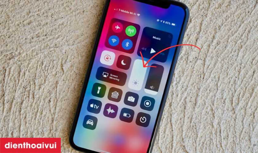 mẹo sử dụng pin iphone đ&uacute;ng c&aacute;ch